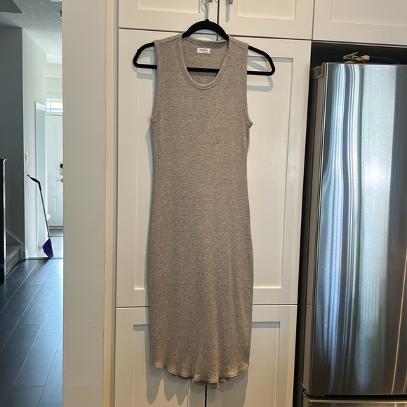 Aritzia Community Grey Midi Ribbed Sleeveless Stretch Tank Dress Size S - Picture 12 of 16